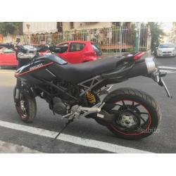 Ducati Hypermotard 1100 evo